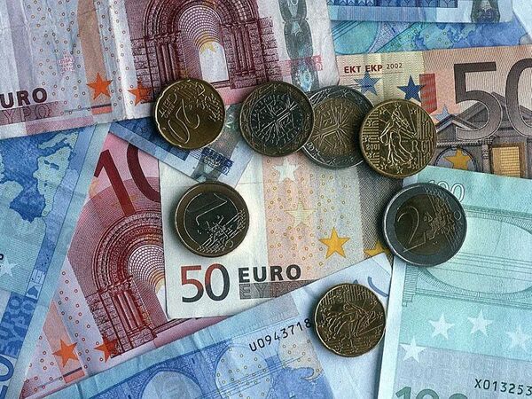 Сложная неделя для спасателей евро